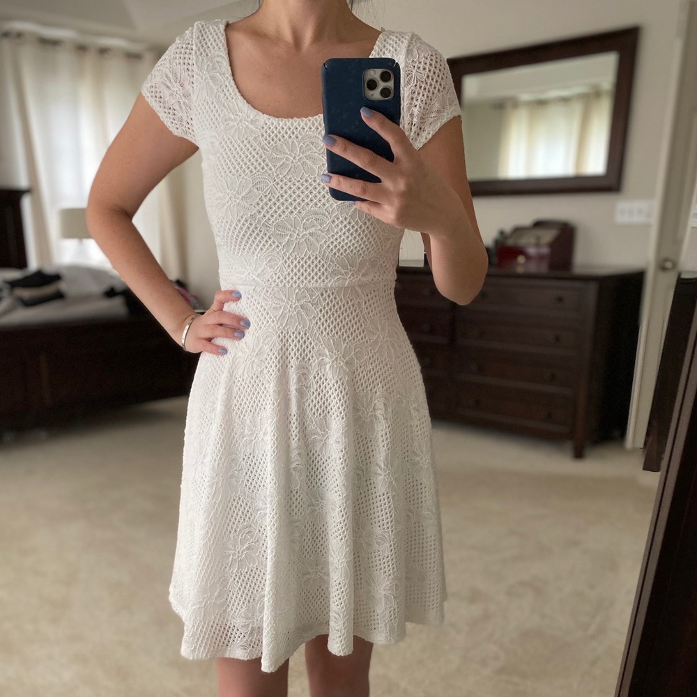 Soprano White Lace Dress in XS